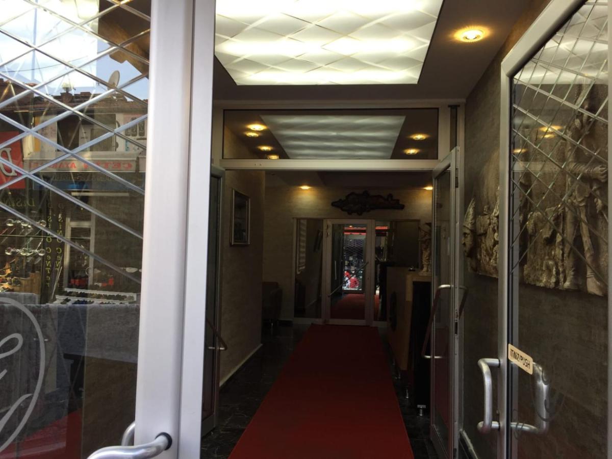 Yeni Hotel มาลัทยา ภายนอก รูปภาพ