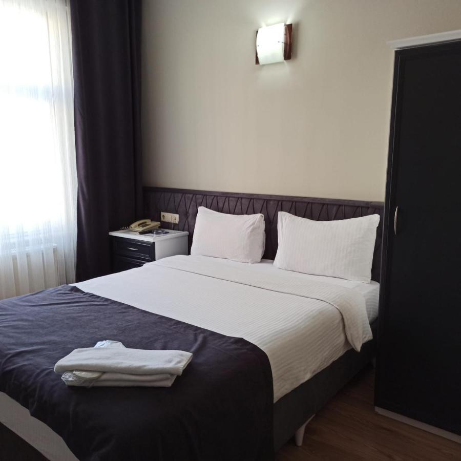 Yeni Hotel มาลัทยา ภายนอก รูปภาพ